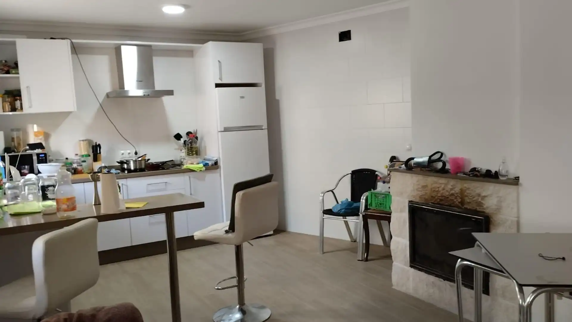 Cuina de Casa o xalet en venda en Lora de Estepa amb Aire condicionat i Terrassa