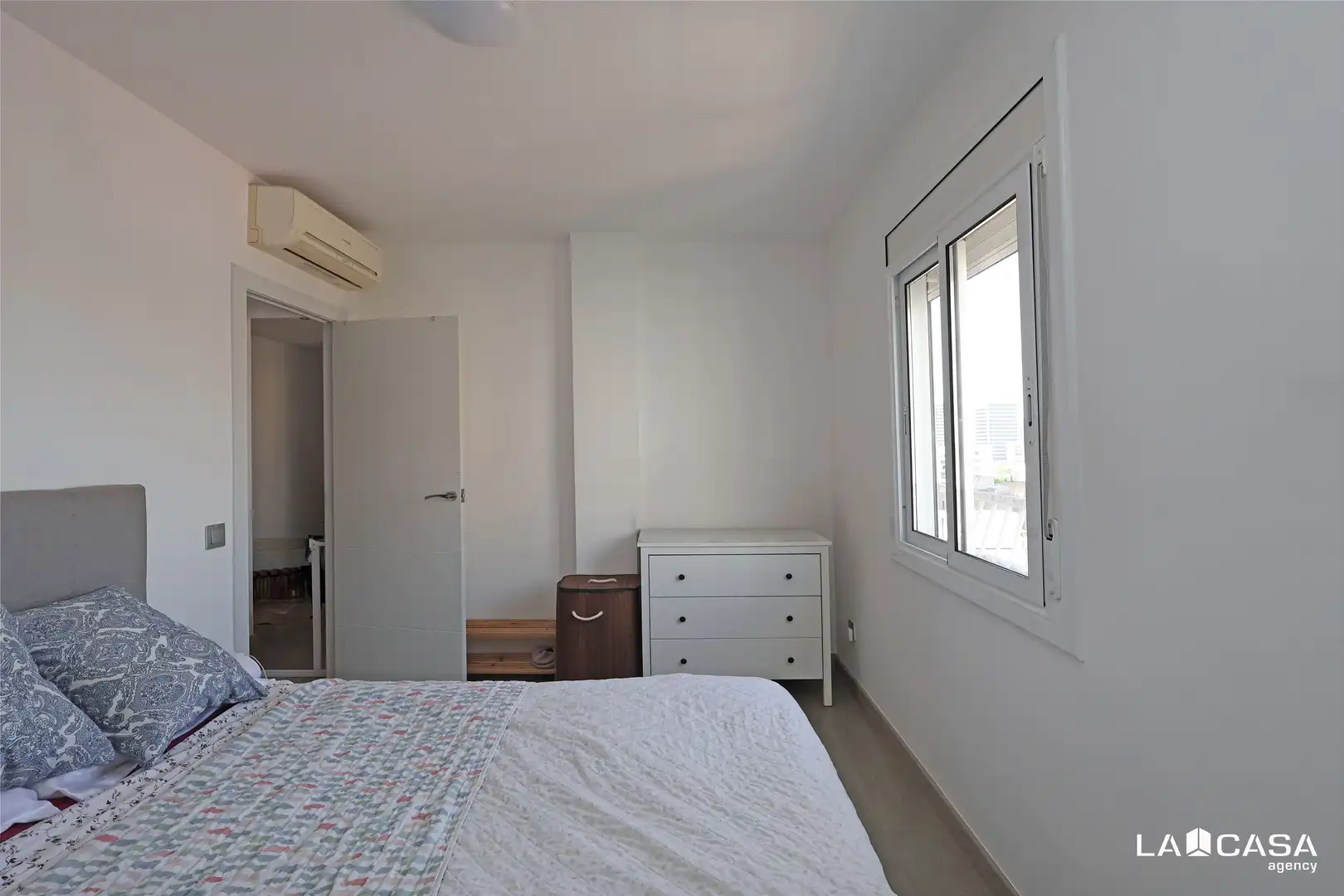 Schlafzimmer von Wohnung zum Verkauf in L'Hospitalet de Llobregat