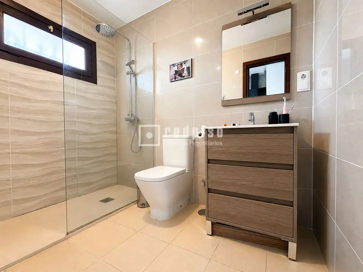 Bathroom of Study for sale in Mijas  with Private garden and Swimming Pool
