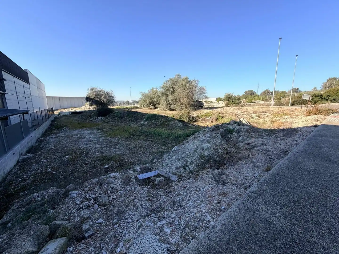 Industrial land for sale in Guadasséquies