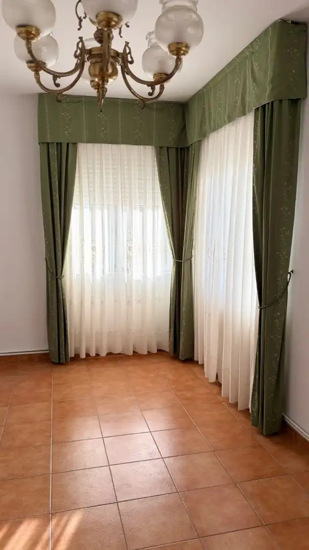 Dormitori de Casa o xalet en venda en Mugardos amb Calefacció, Terrassa i Traster