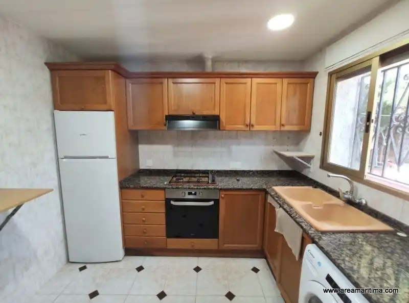 Houses for rent in Calle Murcia, Serra