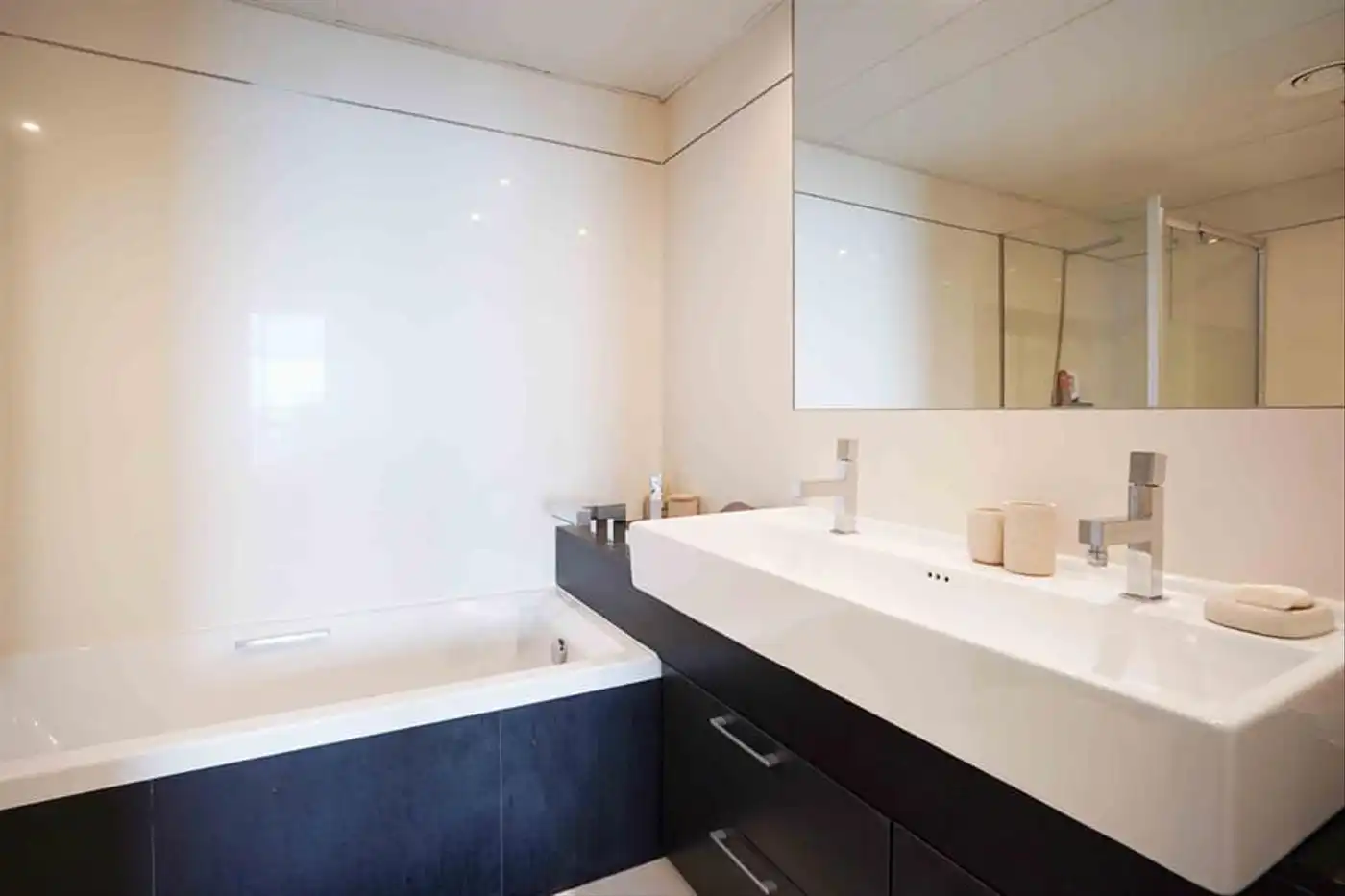 Baño de Piso de alquiler en Barcelona con Aire acondicionado, Calefacción y Terraza