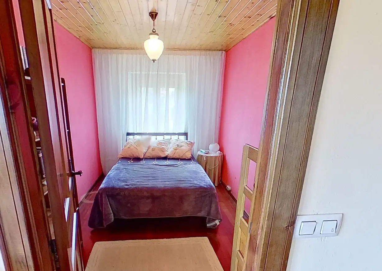 Habitación de Finca rústica en venta en Tineo con Jardín privado, Parquet y Terraza