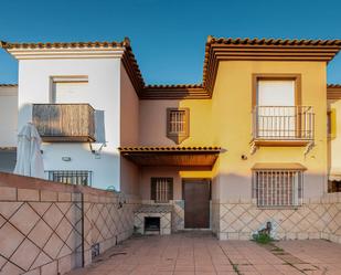 Exterior view of Single-family semi-detached for sale in Burguillos