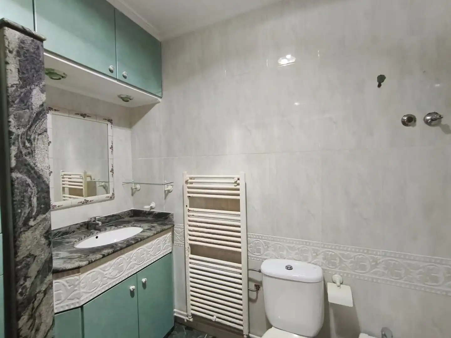 Baño de Planta baja en venta en Alaquàs con Aire acondicionado, Calefacción y Terraza