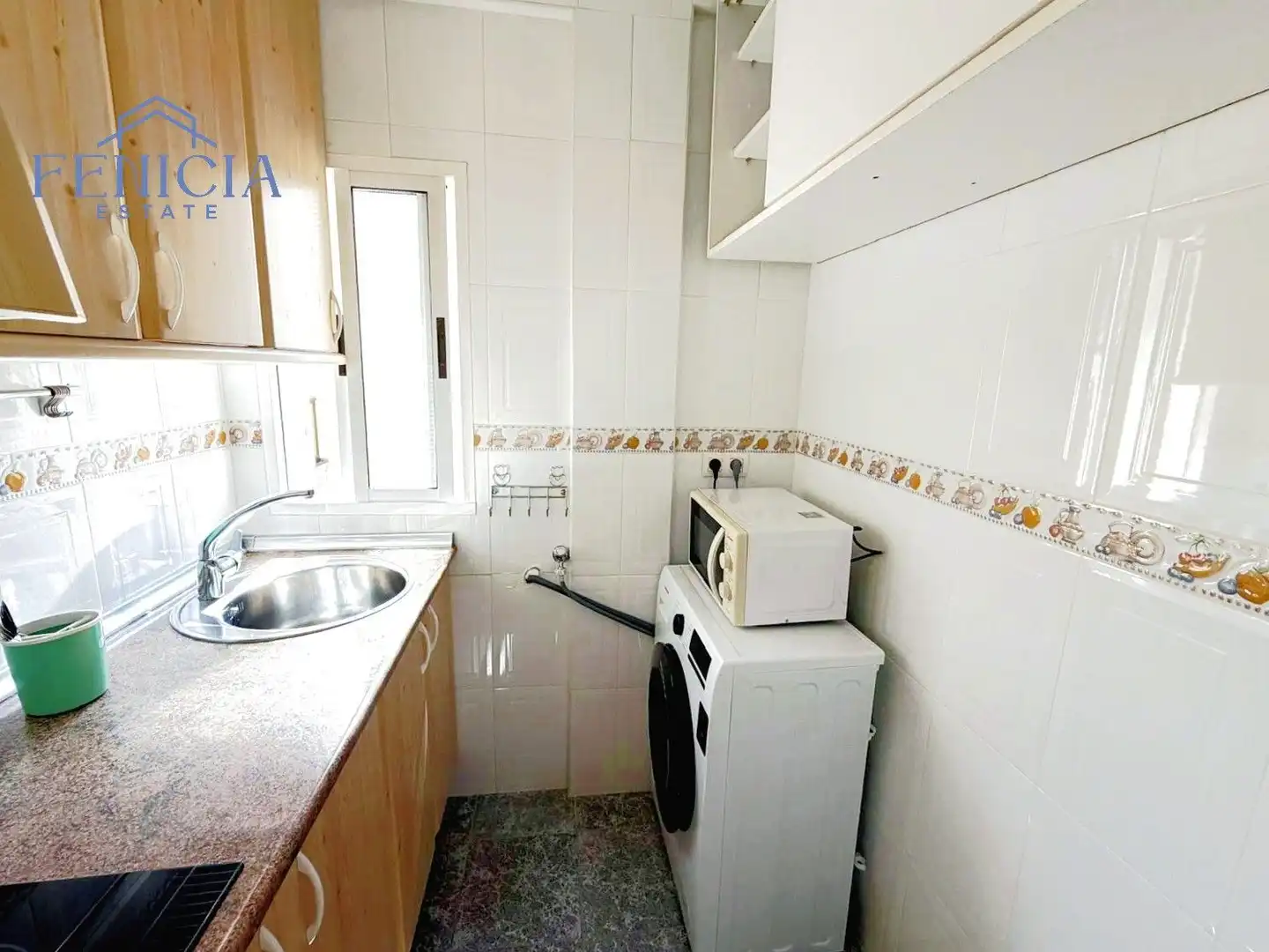 Cocina de Piso de alquiler en Almuñécar con Aire acondicionado y Amueblado