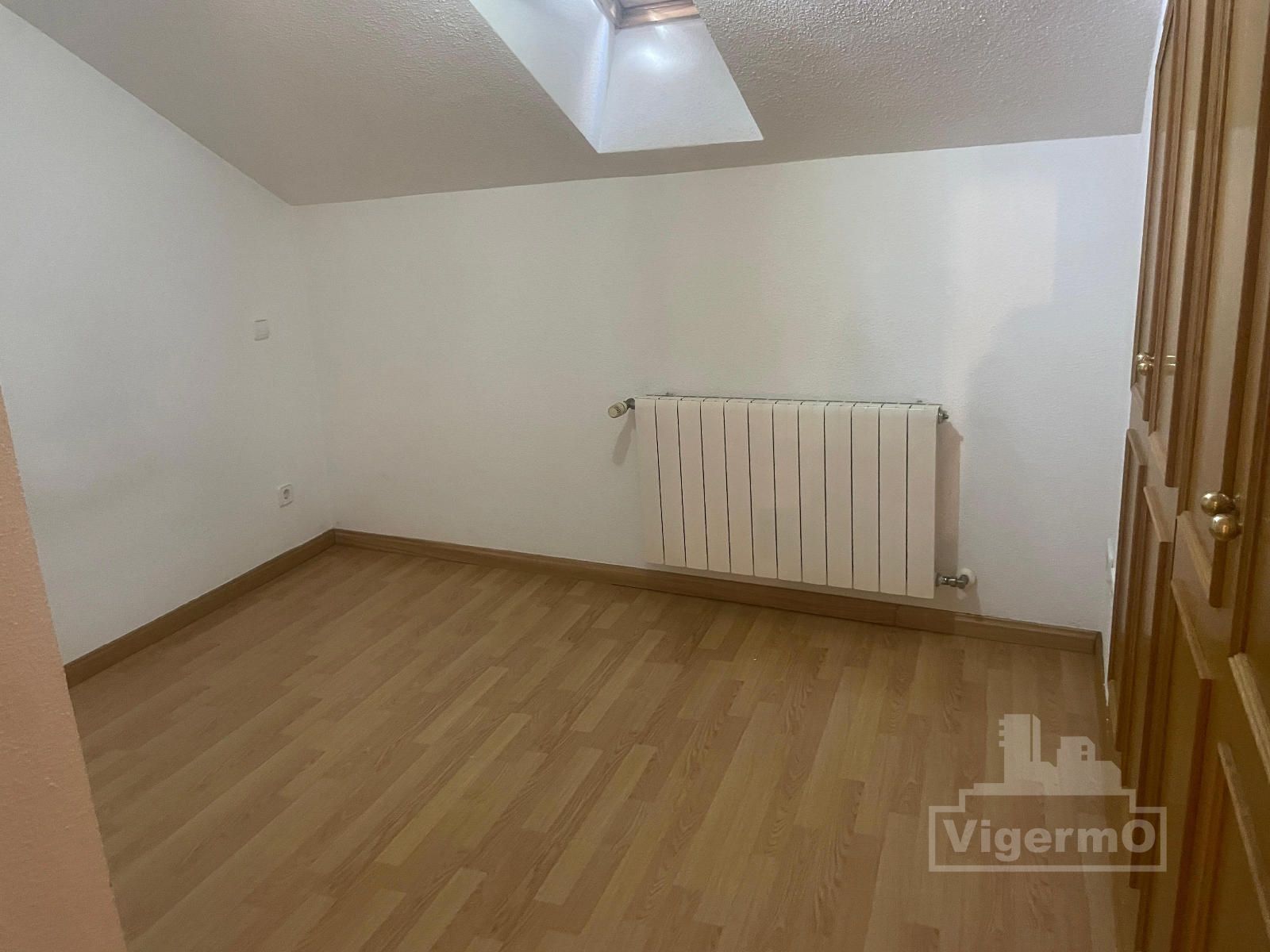 Bedroom of Duplex for sale in Torrejón de Ardoz  with Heating and Terrace