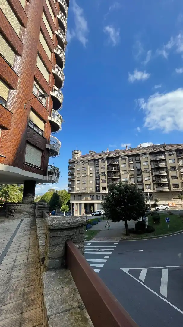 Pis amb ascensor en venda a Calle Mugakoa Kalea, imagen 2