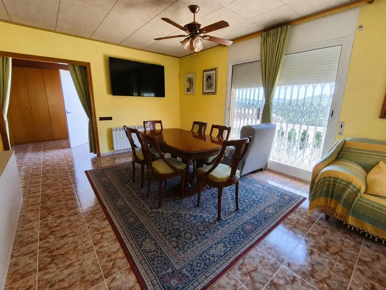 Esszimmer von Haus oder Chalet zum Verkauf in Canyelles mit Heizung, Privatgarten und Terrasse