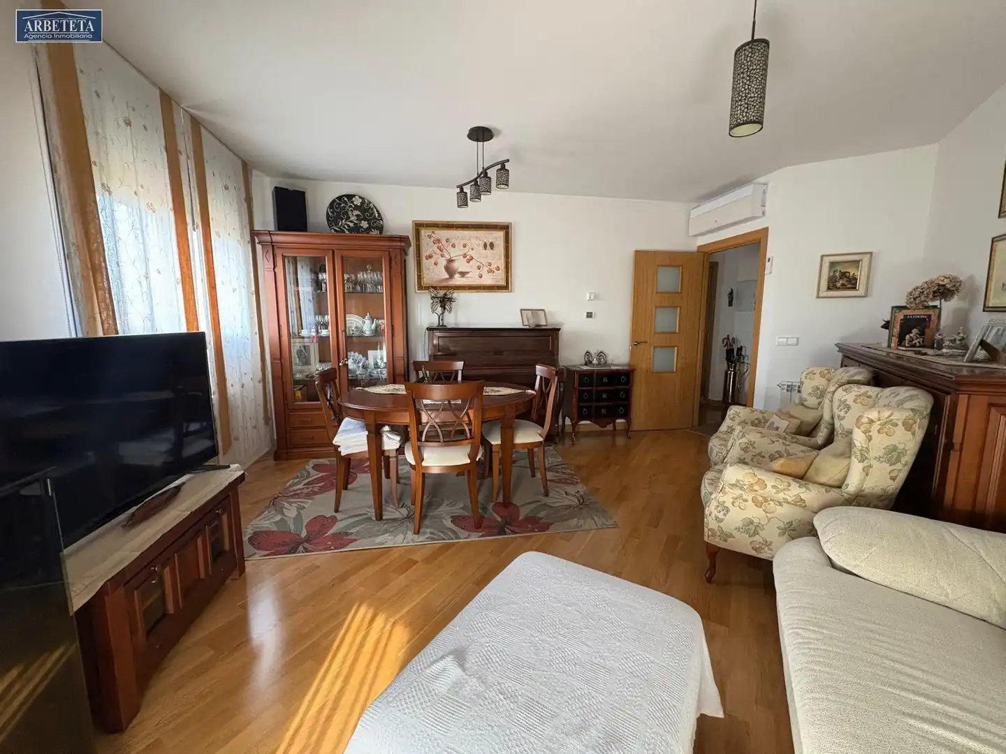 Sala d'estar de Pis en venda en Azuqueca de Henares amb Aire condicionat, Calefacció i Alarma