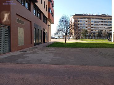 Aparcamiento en venta en Avenida Zaragoza