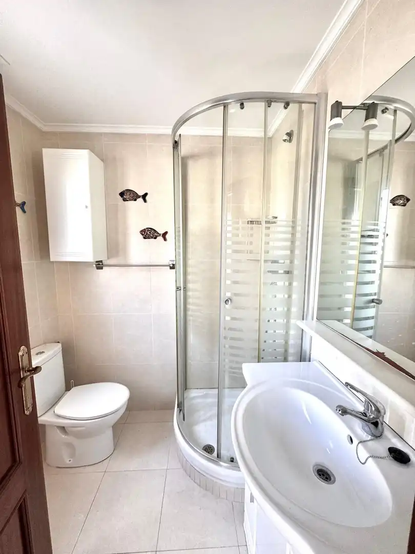 Bathroom of Detached homes for sale in Castro-Urdiales  with Heating, Private garden and Terrace