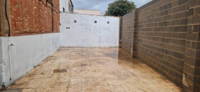 Nave industrial en Alquiler en La Torre