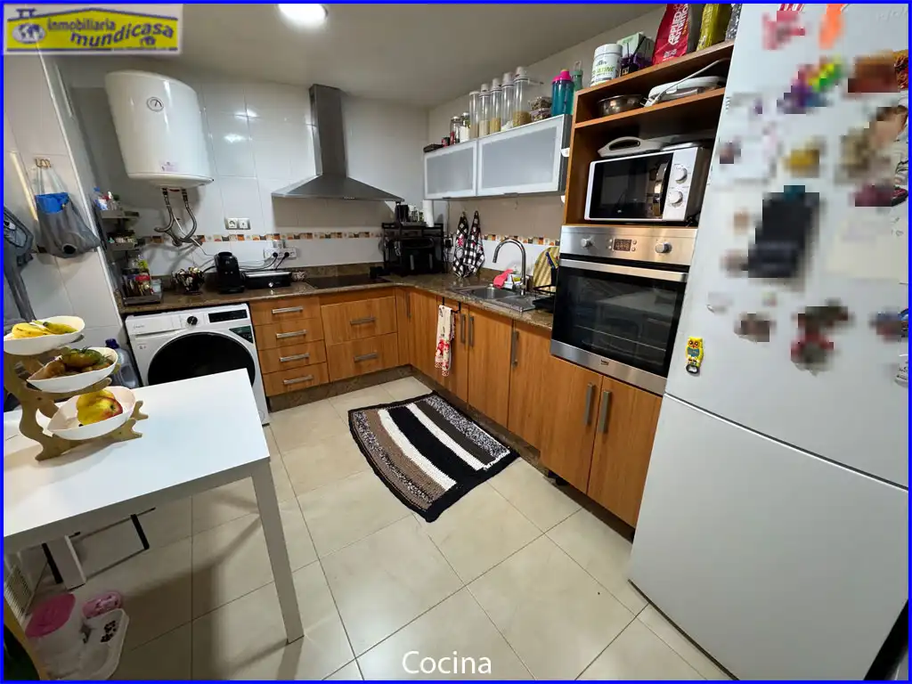 Cuina de Pis en venda en Murcia amb Traster i Moblat