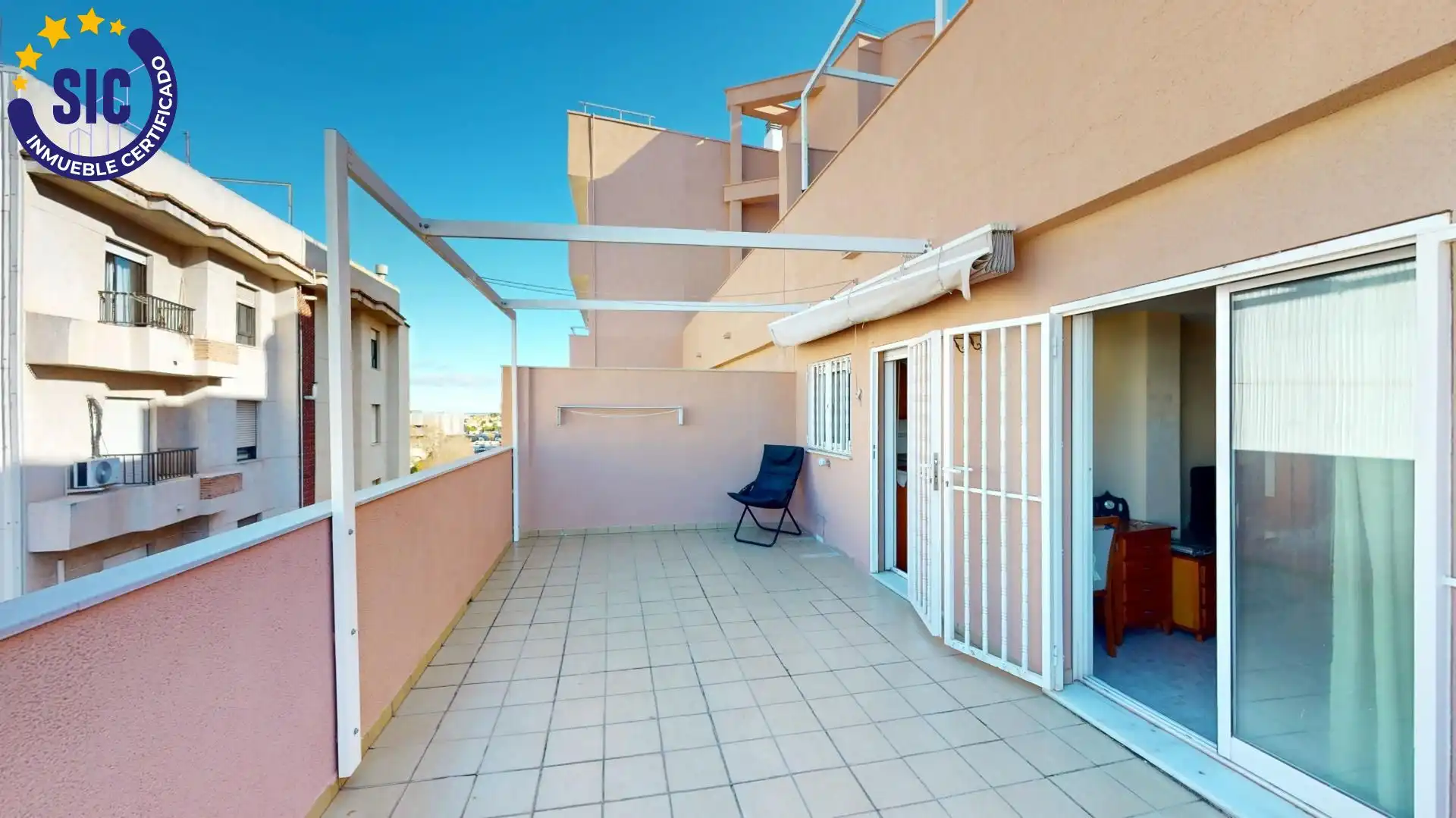 Appartement avec ascenseur à vendre à Calle CRUZ DE LA 18
