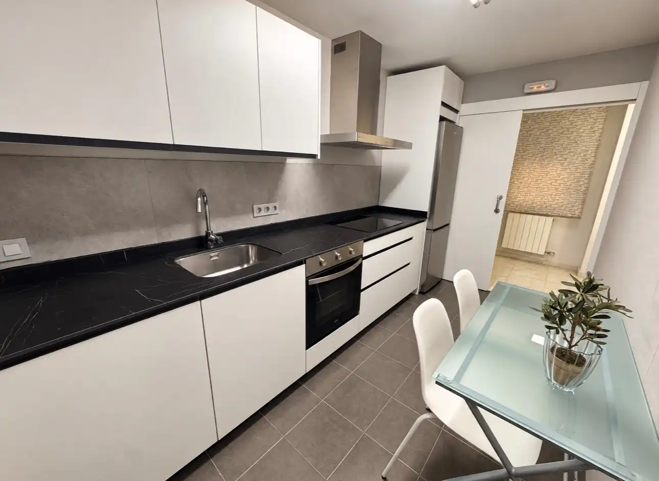 Wohnung mit Aufzug zur Miete in Calle Miguel Castillejo, imagen 15