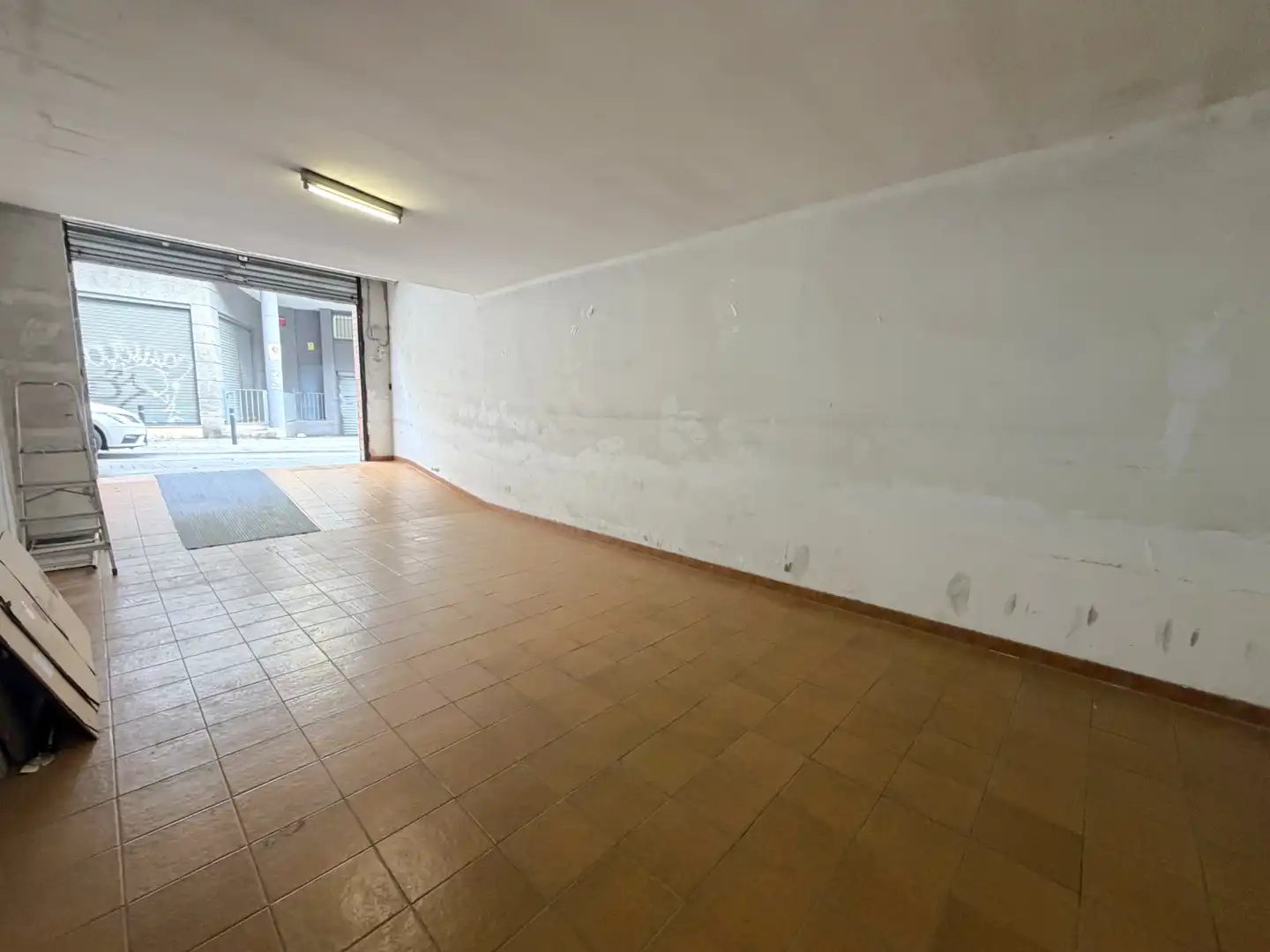 Local comercial en venda a Carrer del Turó de la Trinitat
