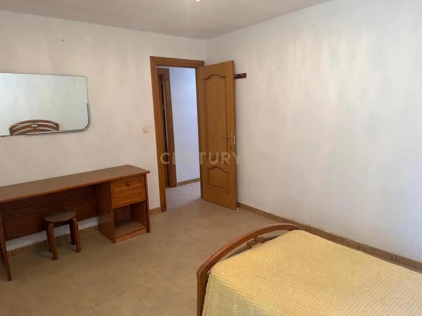 Dormitori de Casa adosada en venda en Otívar amb Traster i Rentadora