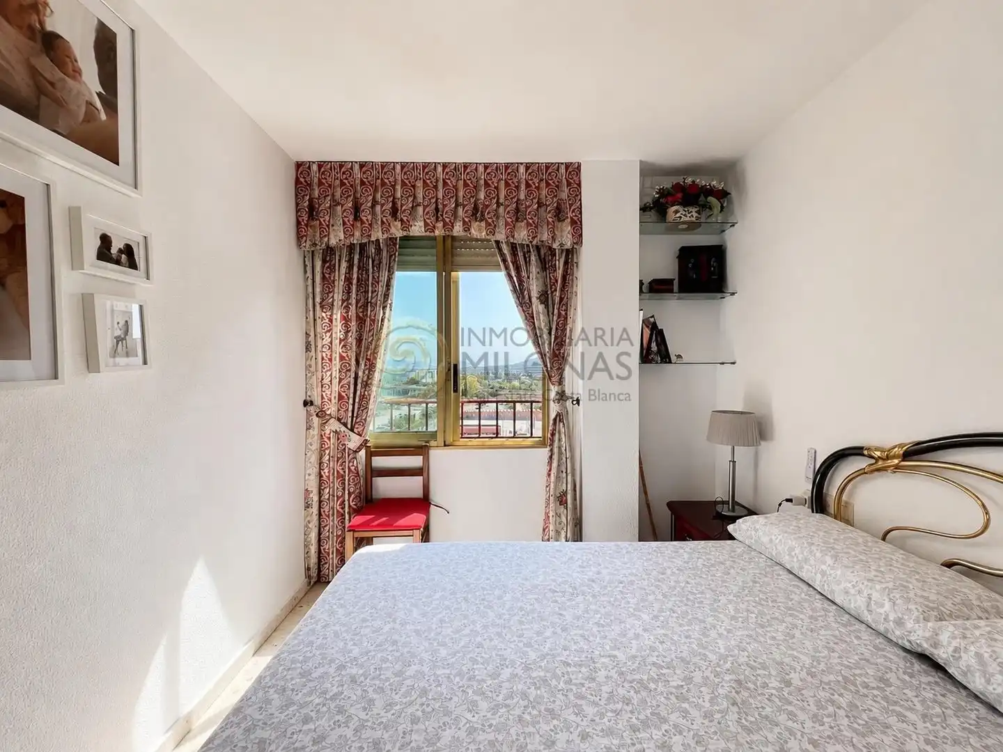 Dormitori de Apartament en venda en Benidorm amb Moblat