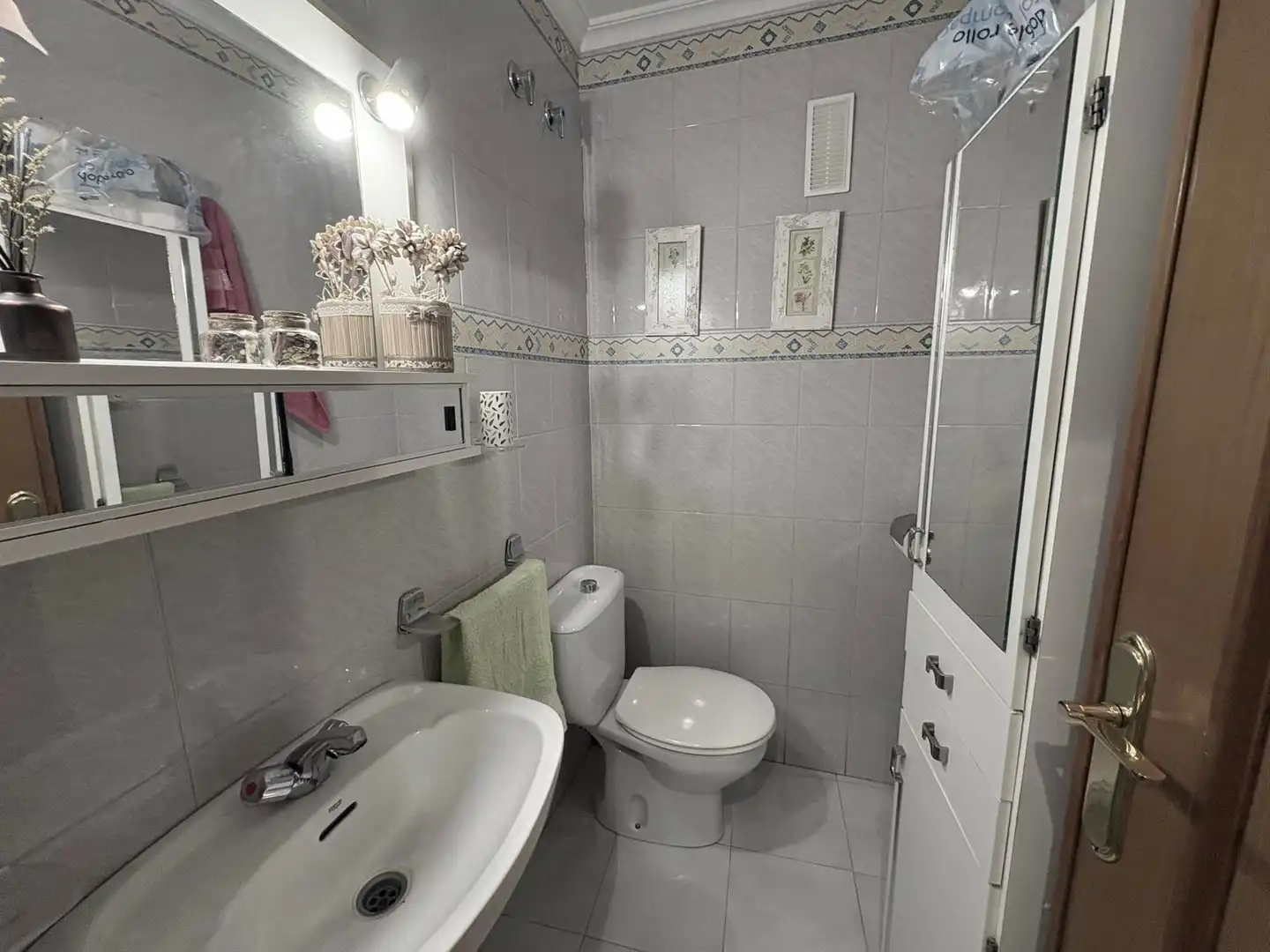 Baño de Piso en venta en Almansa con Calefacción