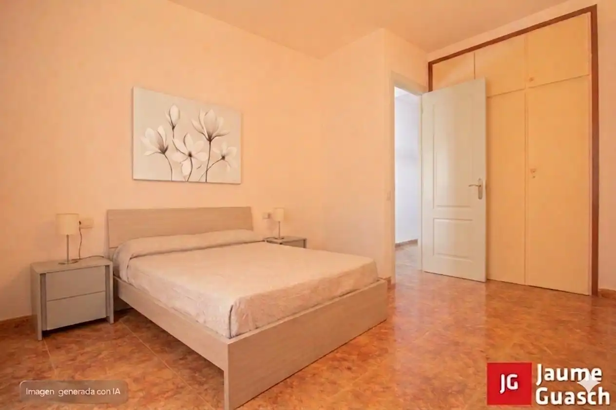Habitación de Piso en venta en Torredembarra con Aire acondicionado, Calefacción y Terraza