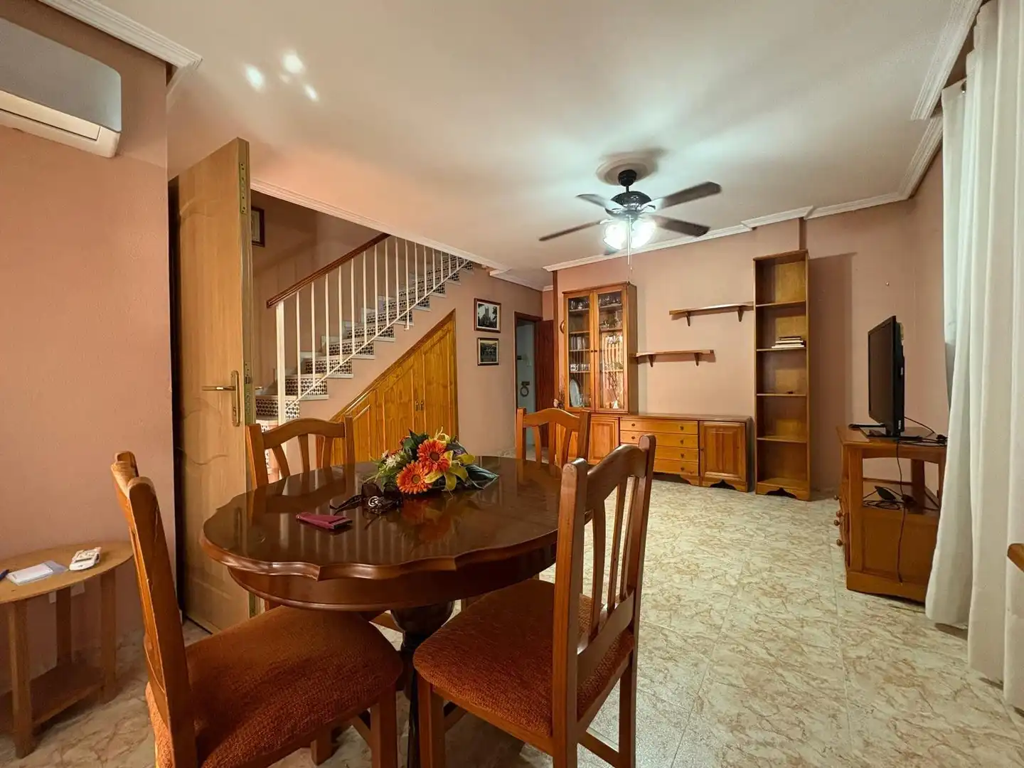 Dining room of Detached homes for sale in Algeciras  with Air Conditioner, Terrace and Storage room