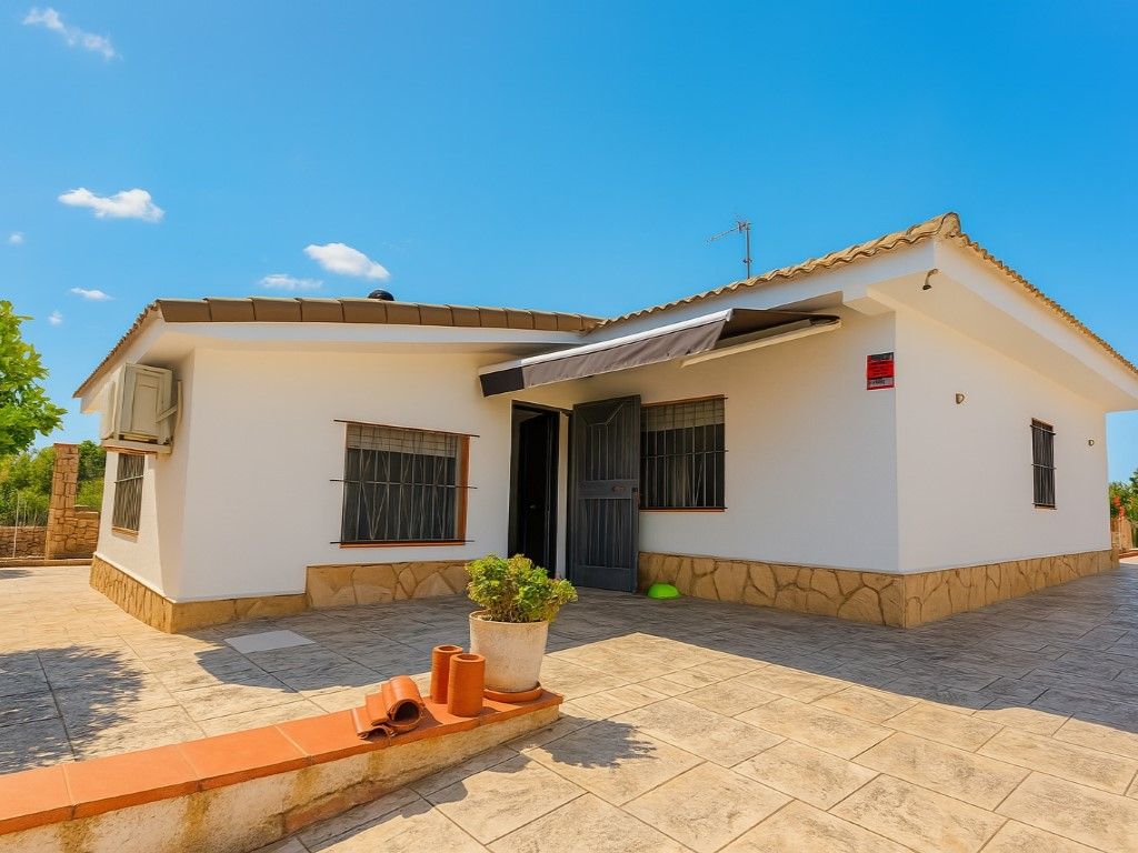 Vista exterior de Casa o chalet en venta en Torrelles de Foix con Aire acondicionado, Jardín privado y Terraza