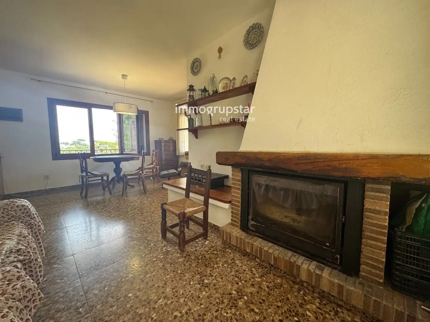 Sala de estar de Casa o chalet en venta en Castell d'Aro, Platja d'Aro i s'Agaró con Calefacción, Terraza y Horno