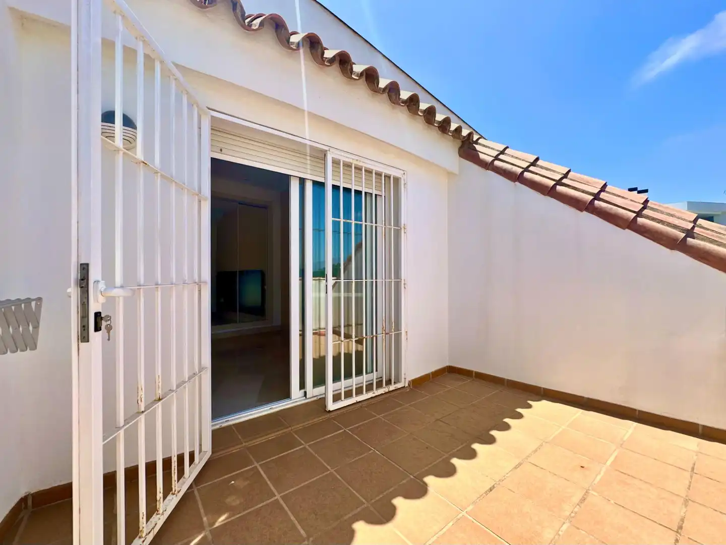 Ático con ascensor en venta en Castillo Sohail - Myramar, imagen 10