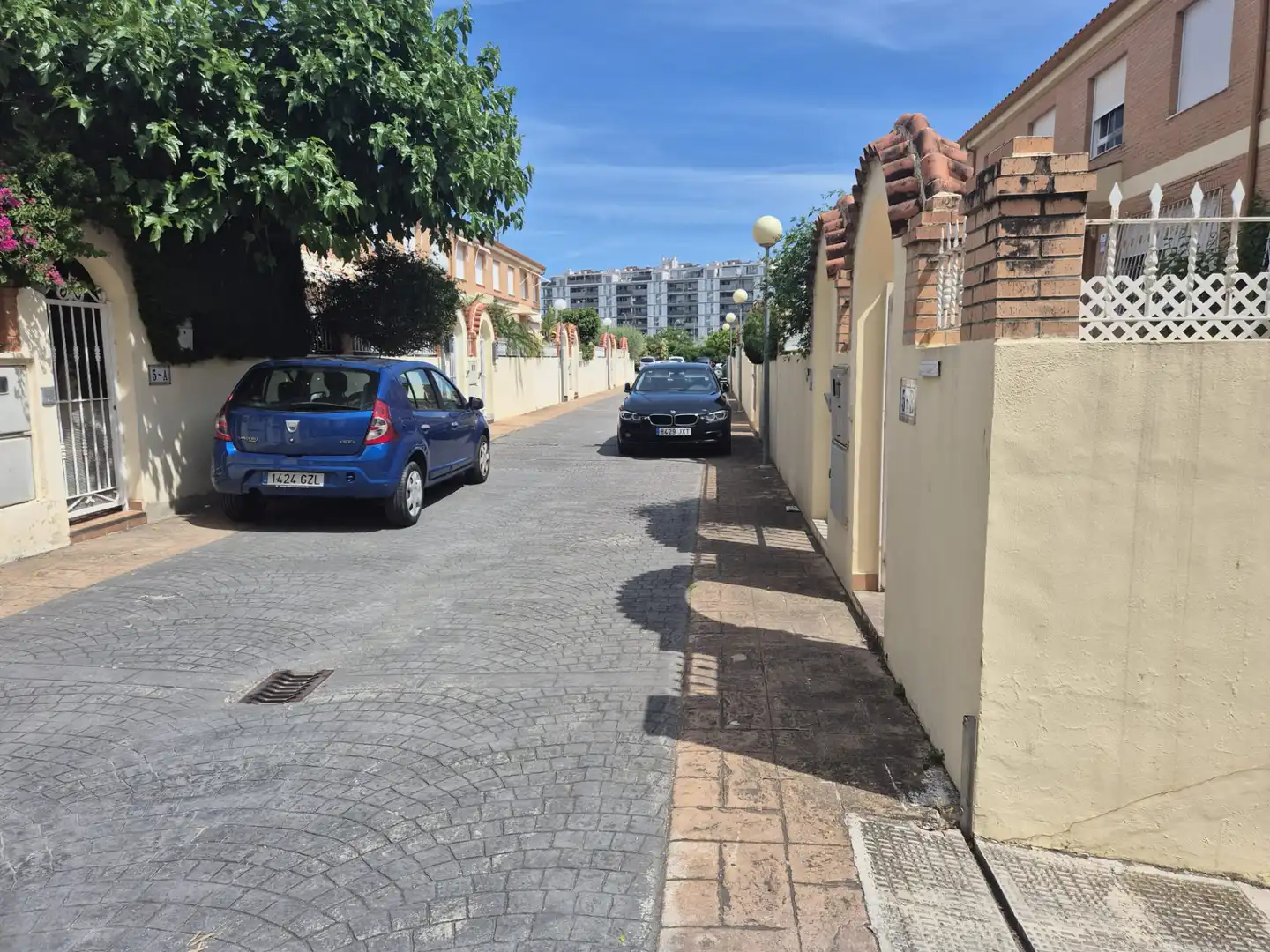 Vista exterior de Casa adosada en venta en Gandia con Terraza y Trastero