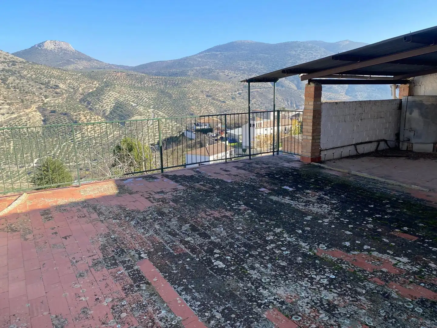 Vista exterior de Casa o chalet en venta en Colomera con Terraza