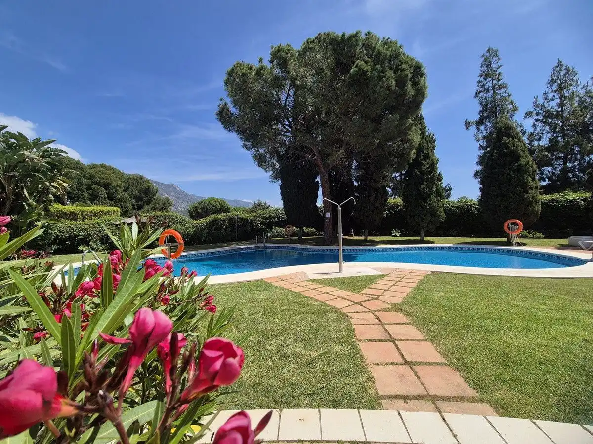 Jardí de Apartament de lloguer en Marbella amb Aire condicionat, Calefacció i Terrassa