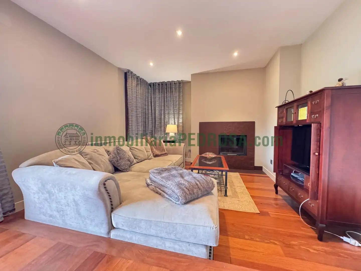 Sala de estar de Casa o chalet en venta en Pontevedra Capital  con Calefacción, Jardín privado y Terraza