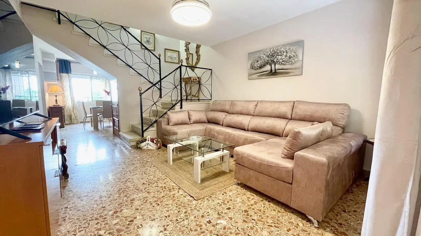 Living room of Houses for sale in Mijas  with Air Conditioner, Private garden and Terrace