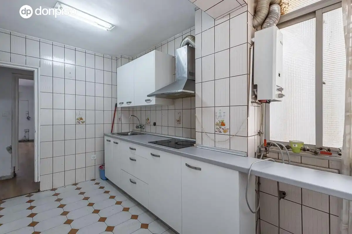 Cocina de Piso en venta en Granada con Terraza