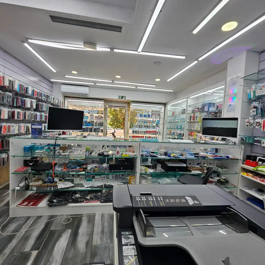 Local comercial en venda a Calle de Raimundo Fernández Villaverde, imagen 11