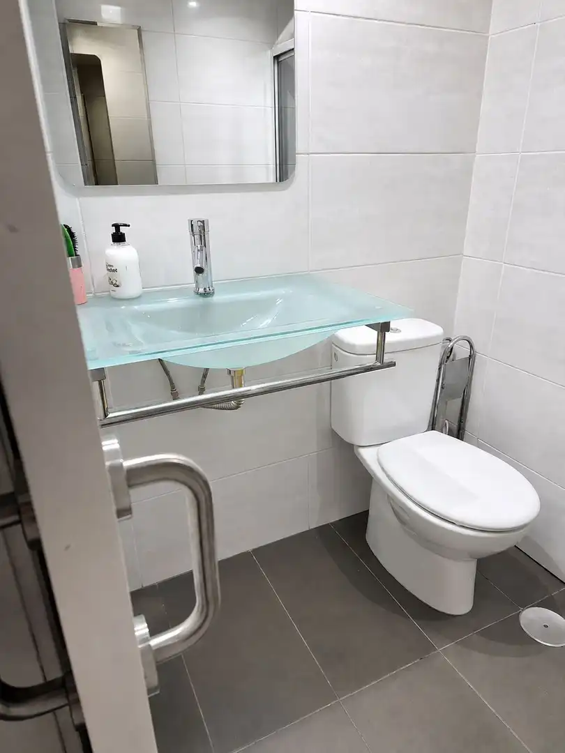Baño de Dúplex en venta en Madrid con Aire acondicionado, Jardín privado y Terraza
