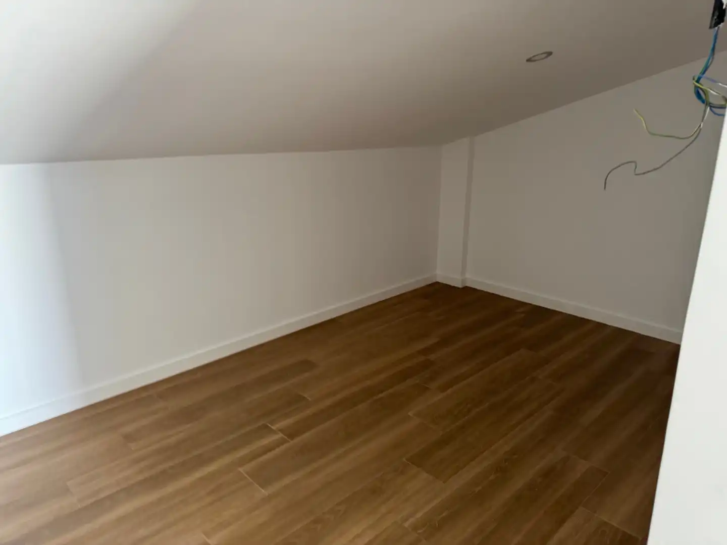 Einfamilien-Reihenhaus zum Verkauf in Viladecavalls mit Klimaanlage, Heizung und Terrasse