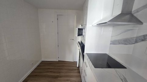 Foto 5 de Piso en venta en Calle Poeta Aquilino Iglesia Alvariño, Residencia - Abella, Lugo Capital