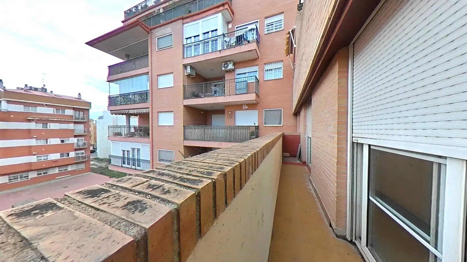 Vista exterior de Pis en venda en Murcia amb Balcó