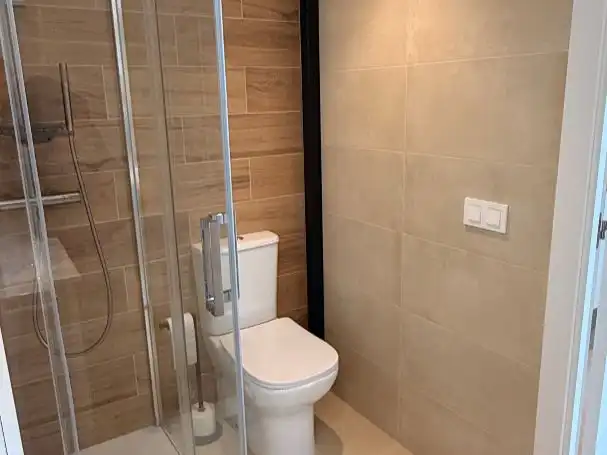 Badezimmer von Loft zur Miete in Paterna mit Klimaanlage, Parkett und Möbliert