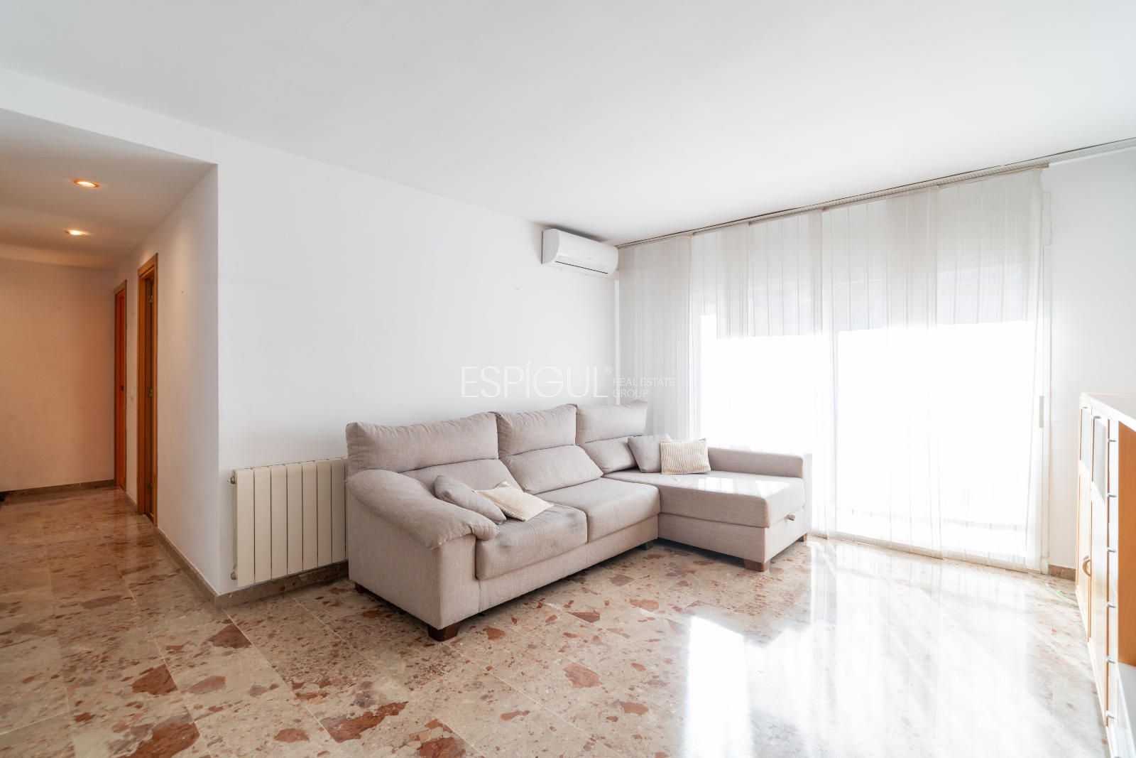 Piso en venta en Bisbe Lorenzana, Eixample Nord