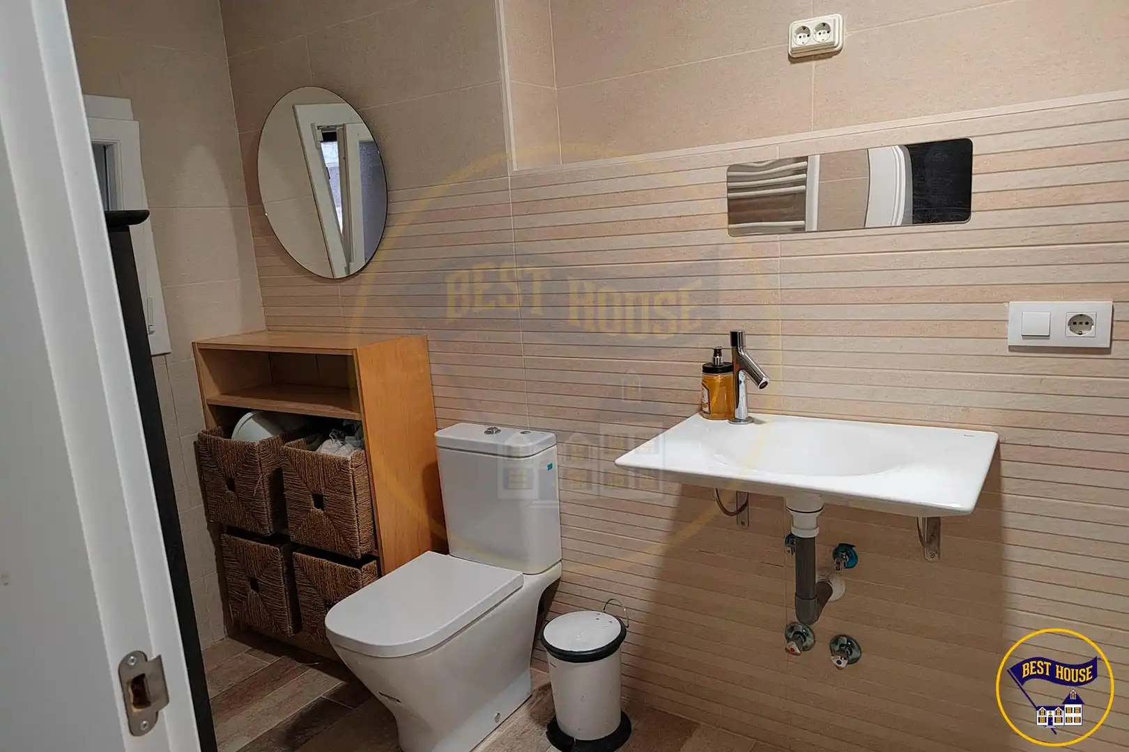 Baño de Piso en venta en Cuenca con Calefacción y Trastero