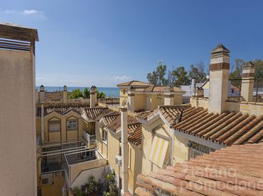Flat with balcony for sale in Avenida Juan Sebastián Elcano