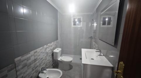 Photo 5 of Flat to rent in Calle Ramon y Cajal, 31, Las Piscinas Naturales, Alicante