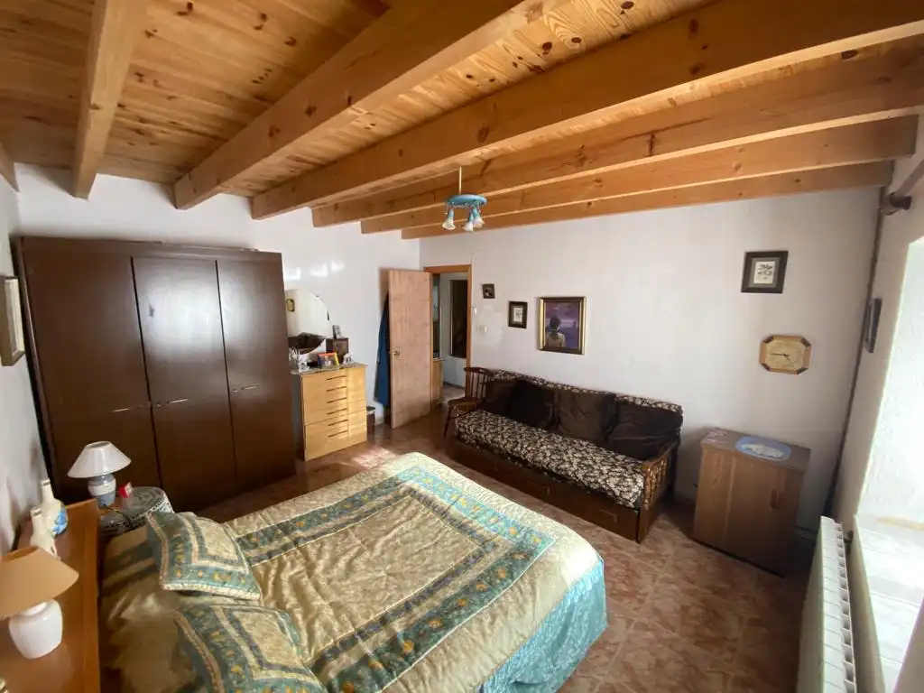 Casa o chalet en venta en Algadefe con Calefacción, Trastero y Amueblado