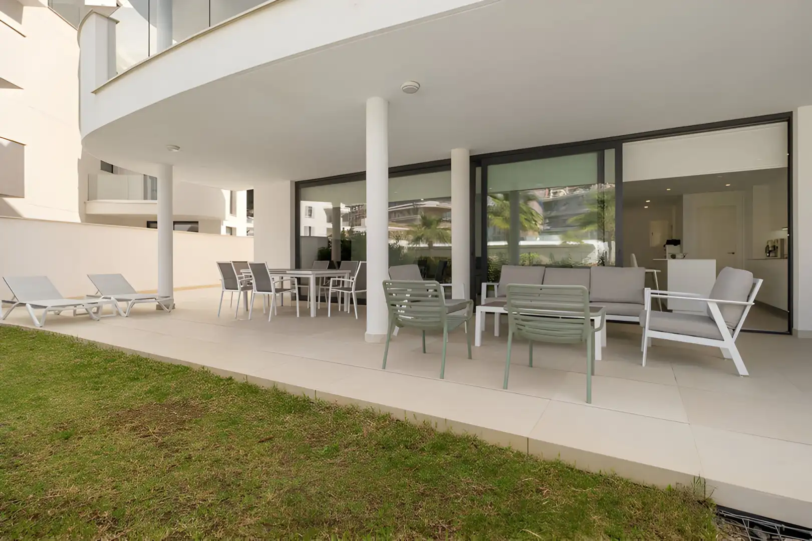 Terrassa de Planta baixa en venda en Fuengirola amb Aire condicionat, Calefacció i Jardí privat