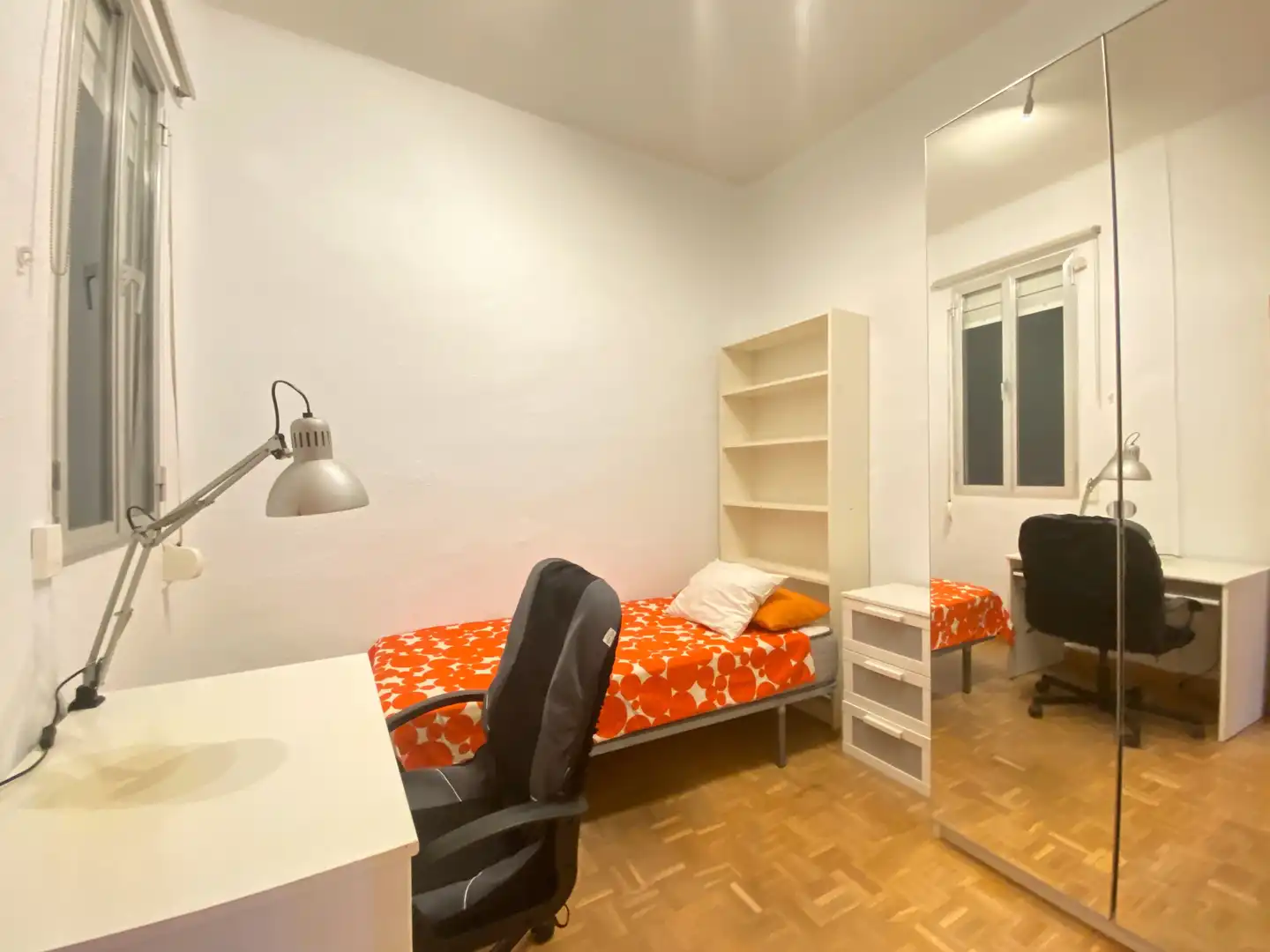 Flat for rent in Avenida de la Reina Victoria, Ciudad Universitaria