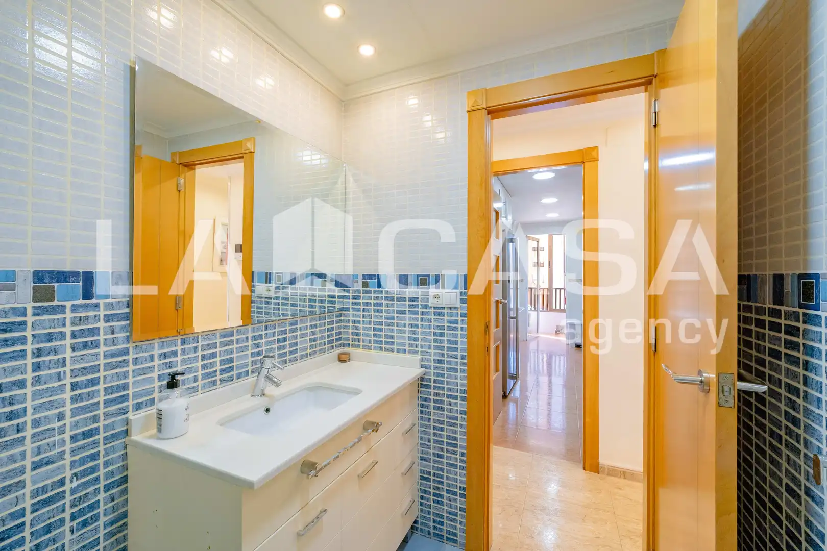 Baño de Piso en venta en Valencia con Balcón